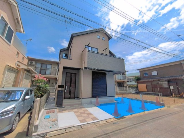 ふじみ野市亀久保の新築一戸建の駐車場