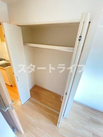 大阪市東淀川区東中島２丁目の賃貸マンションの収納