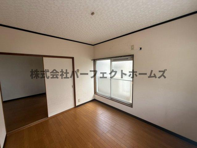 クレバーハイツの洋室|使い勝手のいい洋室です