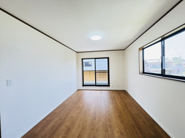 高崎市中居町　中古住宅の洋室|高崎市中居町　中古住宅