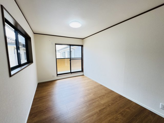 高崎市中居町　中古住宅の洋室|高崎市中居町　中古住宅