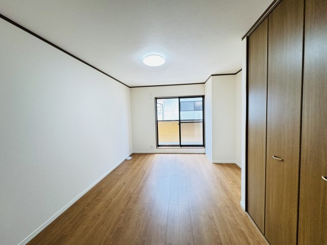 高崎市中居町　中古住宅の洋室|高崎市中居町　中古住宅