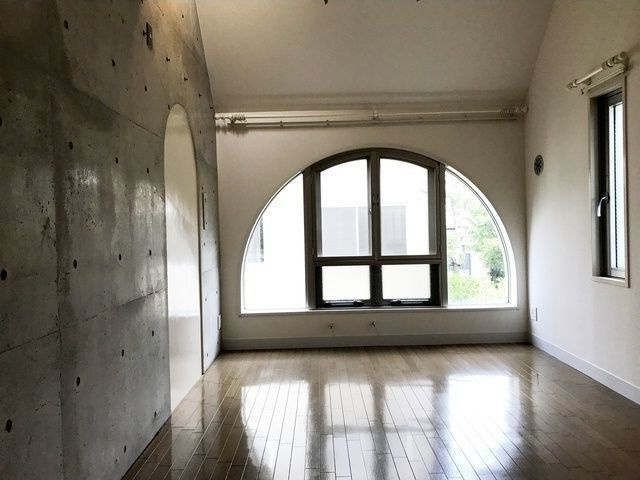 アルコすくもの寝室
