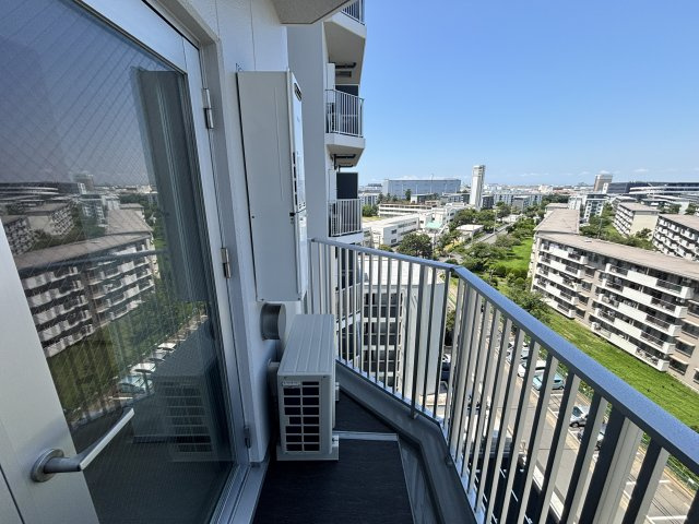 開放的で明るいバルコニーです★