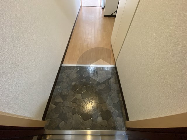 エムプラザ布施2番館の玄関