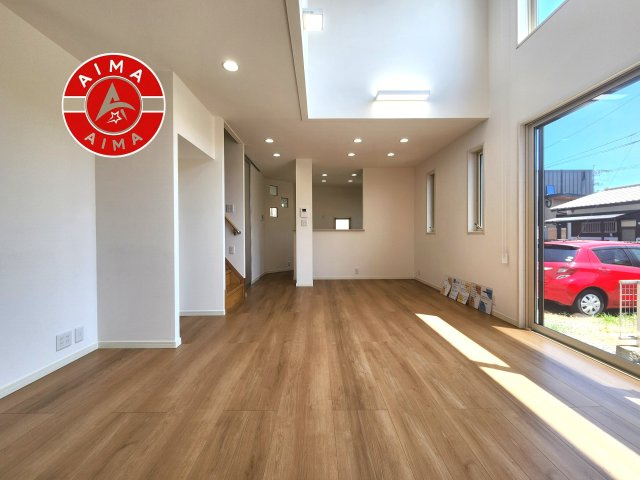 福岡市東区三苫2丁目の居間・リビング|多くの時間を過すことになるリビングだからこそ、いつも穏やかな空間・解放感が味わえ毎日が充実します。
