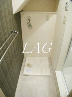 【設備】 | クレセント | 室内洗濯機置き場です。