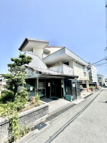 プリオール・ドゥの外観