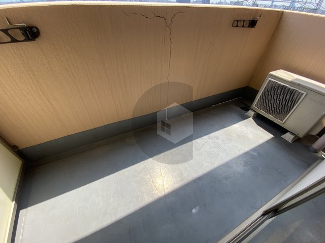 エムプラザ布施駅前のバルコニー