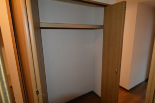 タッチ塚口の収納