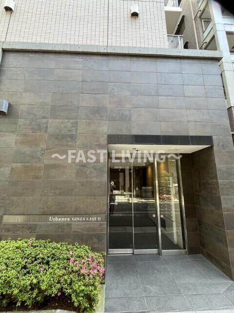 FORESTA湊町のエントランス