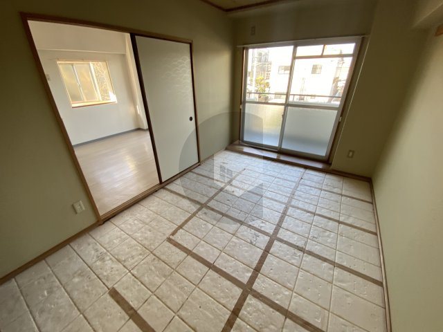 東大阪市御厨栄町３丁目の賃貸マンションの子供部屋