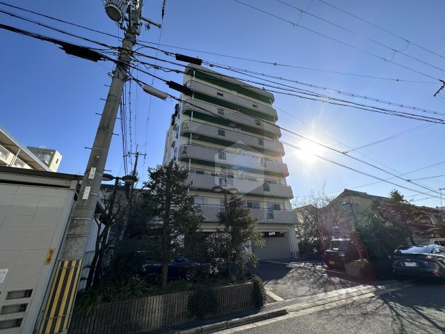 東大阪市御厨栄町３丁目の賃貸マンションの外観