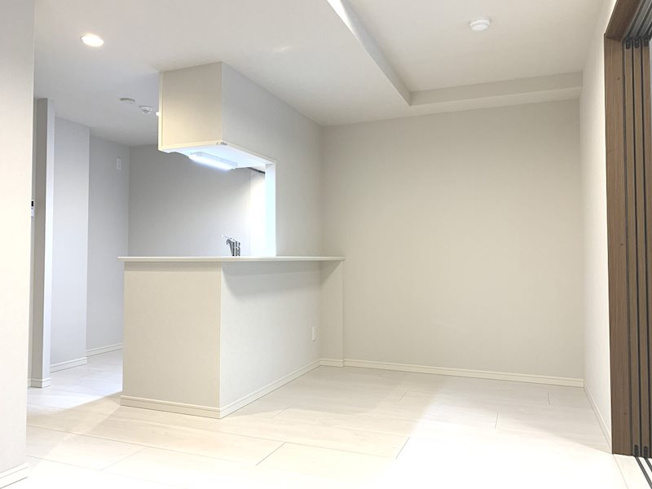 【居間・リビング】神戸海岸通　萬利Residence