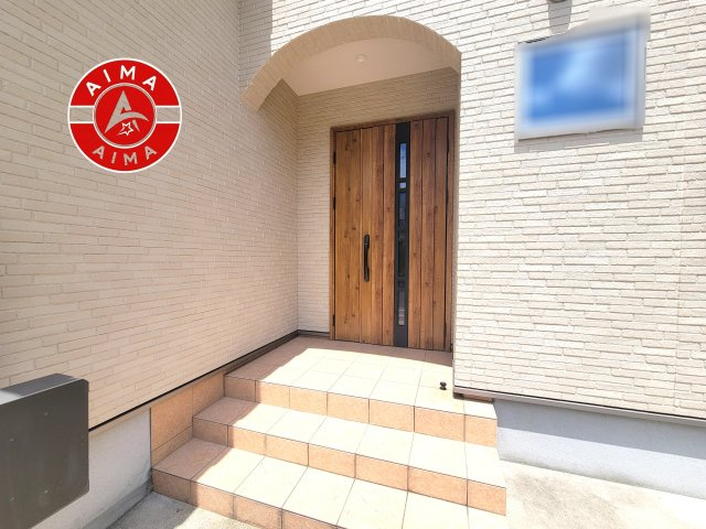 福岡市早良区東入部1丁目の玄関|おでかけの時も帰った時も、「我が家」を最初に感じでもらえる素敵な空間に。