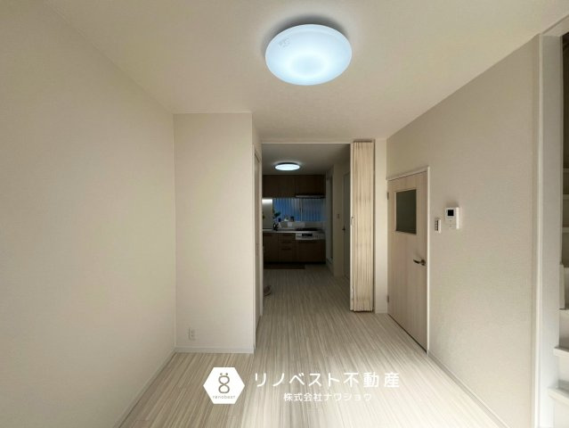 東大阪市御厨2丁目の前面道路含む現地写真|【リノベスト不動産】弊社では売却のご相談も受付中！まずは一度ご相談ください♪

