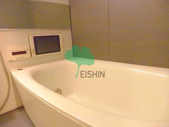 プレスタイル博多駅南2の浴室