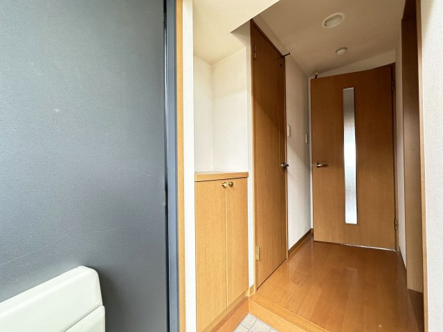 COCO北本町の玄関