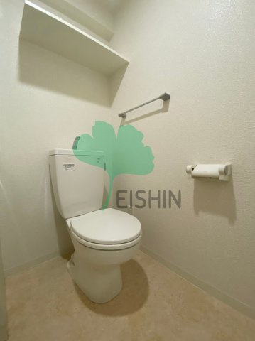 カーサエンペサールのトイレ|清潔感のあるトイレです。