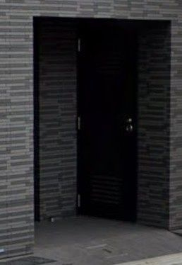 コンポジット亀戸イーストのエントランス