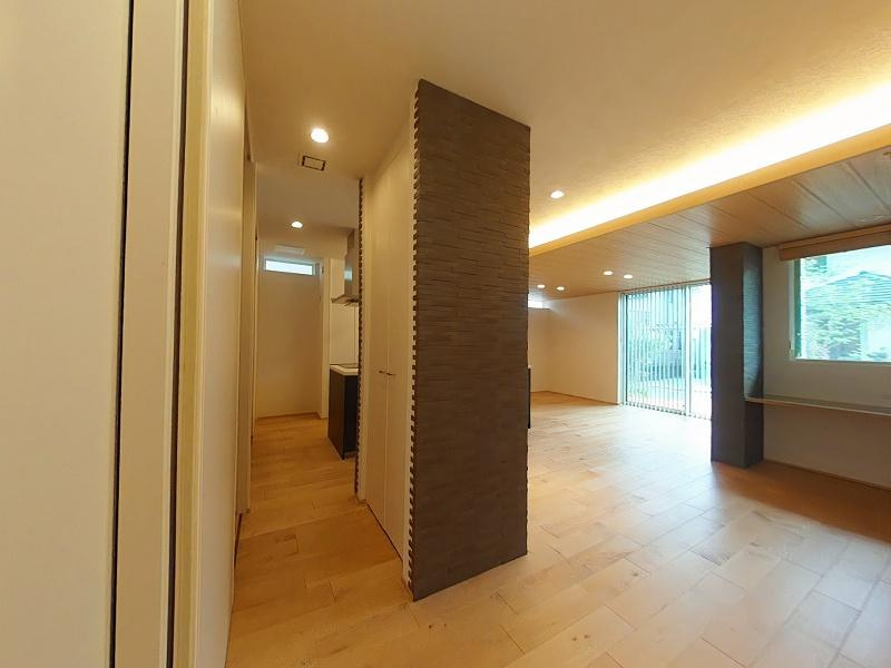 高知市福井扇町　中古戸建ての居間・リビング