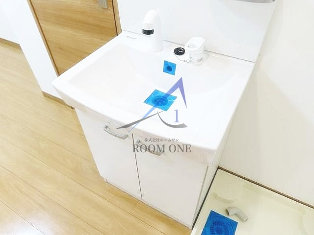 カーサビアンカ高松の洗面所|洗面台です。