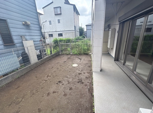 Iris与野本町のバルコニー