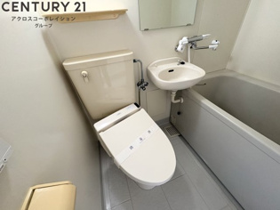 浴室内にトイレあり
