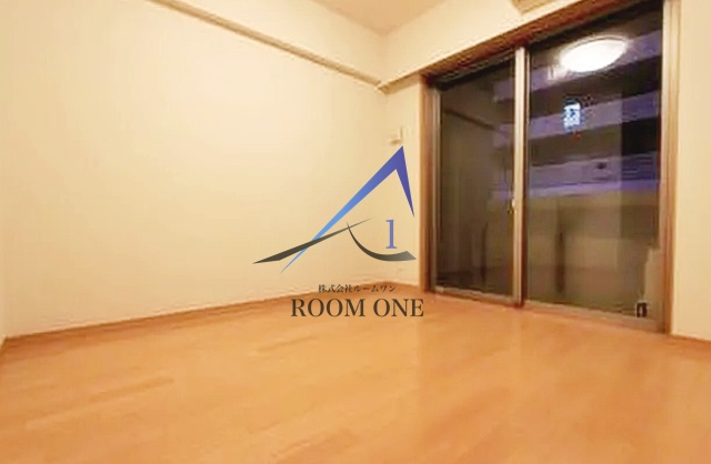 LA．ラルス海岸の居間・リビング|洋室のお部屋です。