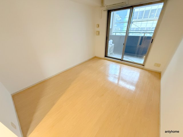 レジデンス本町靭公園　仲介手数料無料の寝室