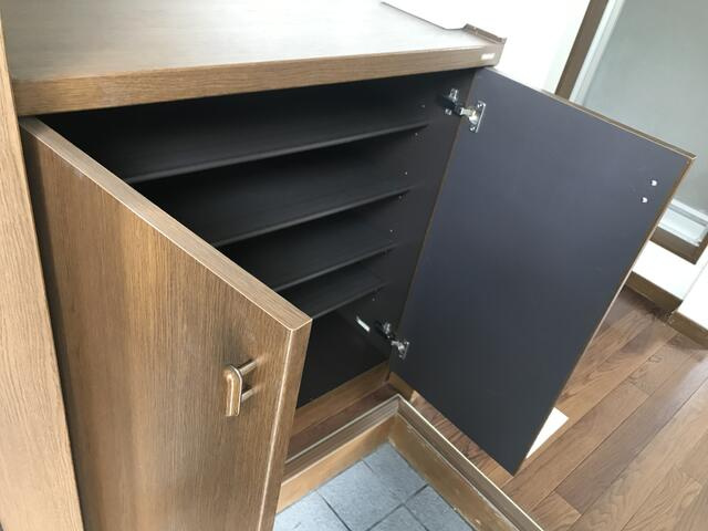 倉石ハイツの玄関