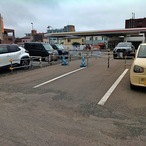 中島町1丁目33-9駐車場の駐車場