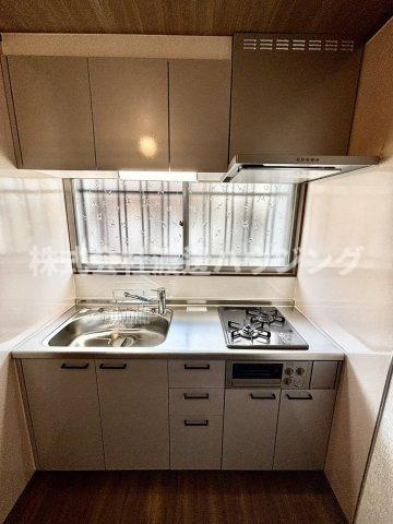 寝屋川市大利元町テラスハウスのキッチン