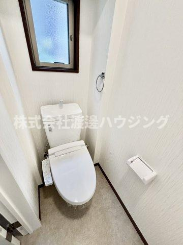 寝屋川市大利元町テラスハウスのトイレ