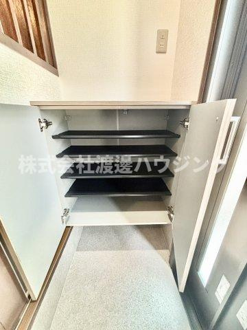 寝屋川市大利元町テラスハウスの収納
