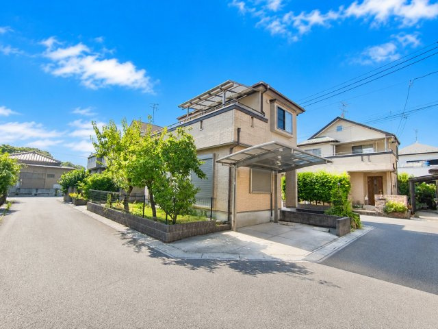越谷市大成町1丁目　3方角中古住宅