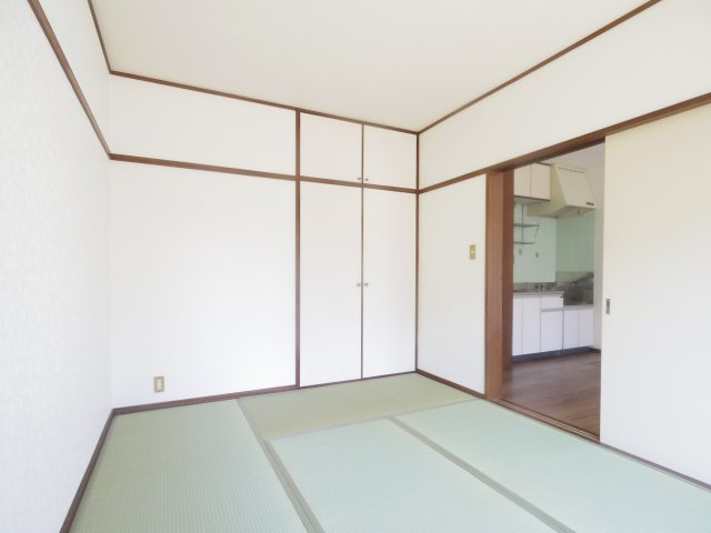 小山クリスタルコーポの内装