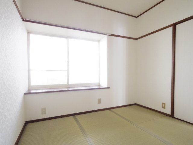 小山クリスタルコーポの内装