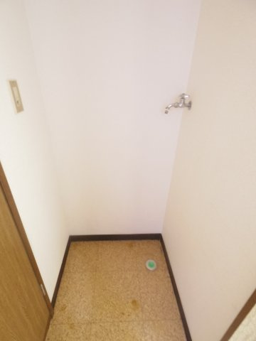 小山クリスタルコーポの設備