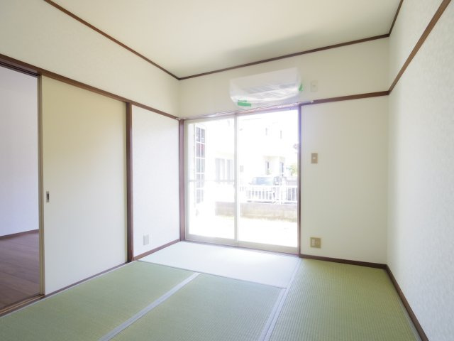 小山クリスタルコーポの内装