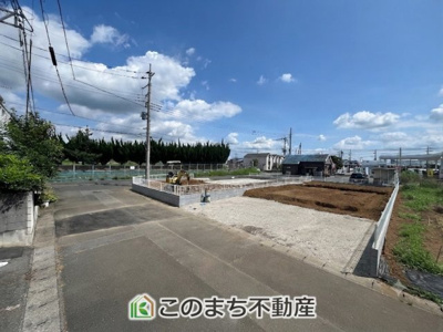 【前面道路含む現地写真】 | LievleGarden.S古河下辺見第7　 | 土地が広く、陽当り・解放感◎になっております！