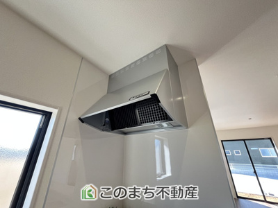 【キッチン】 | LievleGarden.S古河下辺見第7　 | 同社施工物件写真。※建具やフローリング、その他仕様が異なる場合がございます。