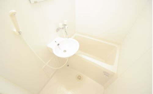 レオパレスグリンテルの浴室|他のお部屋の参考写真となります。