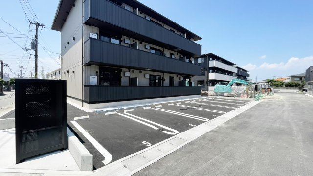 フィオーレガーデン北田宮　Ｃの駐車場