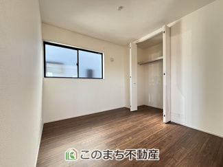 【洋室】 | LievleGarden.S古河下辺見第7　 | 同社施工物件写真。※建具やフローリング、その他仕様が異なる場合がございます。