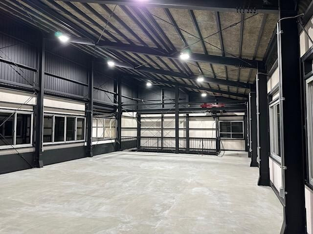 秦野　貸倉庫貸工場