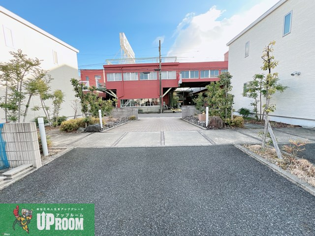 roble glandの駐車場