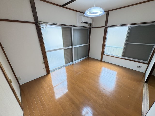 杉浦荘の居間・リビング