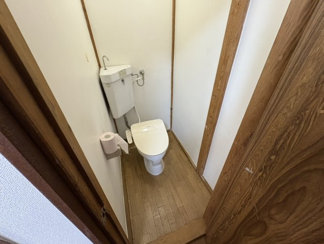 杉浦荘のトイレ