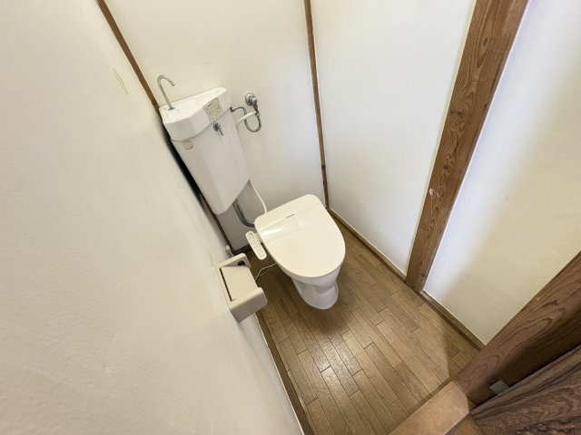 杉浦荘のトイレ